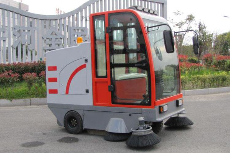 雙吸塵風機，吸塵效果更強，防止二次揚塵，零污染