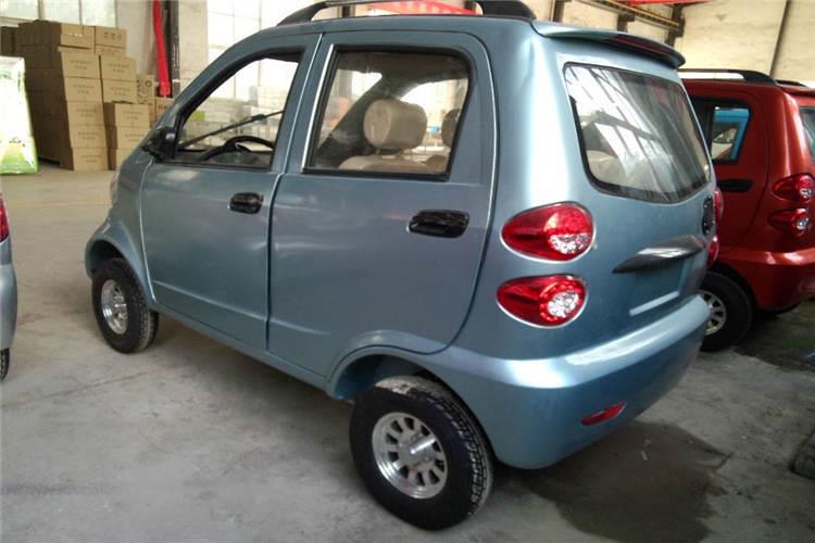 與內燃機汽車相比，山東新能源電動車工作時不產生排放污染物，驅動電機工作時產生的噪聲也比內燃機產生的噪聲小