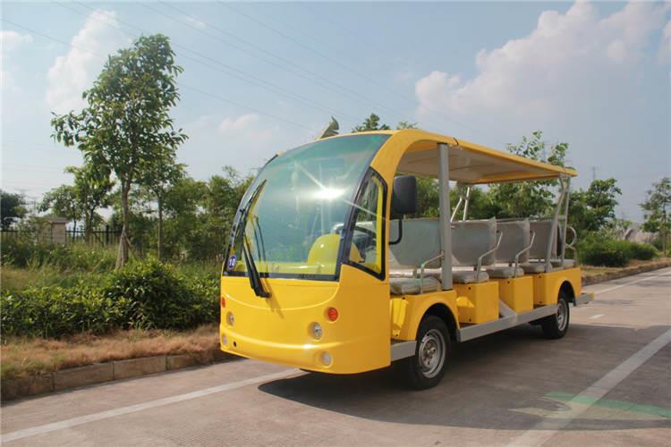 山東電動觀光車表面常常會出現(xiàn)漆面氧化、污垢、龜裂、褪色、劃痕等“皮膚病”癥狀