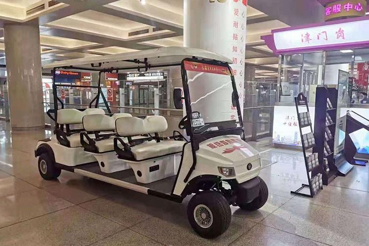 6座電動(dòng)高爾夫車